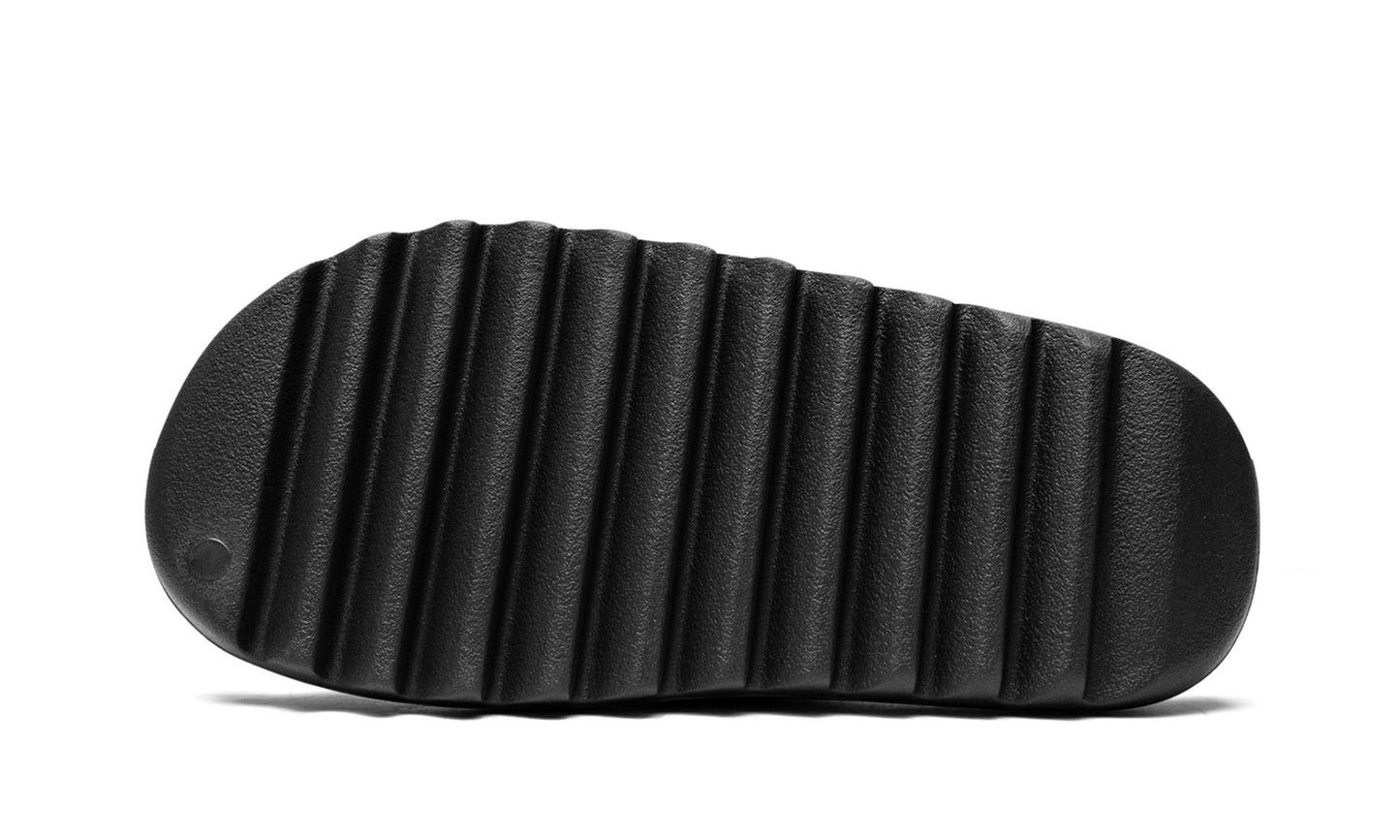 Onyx Cloud Slippers