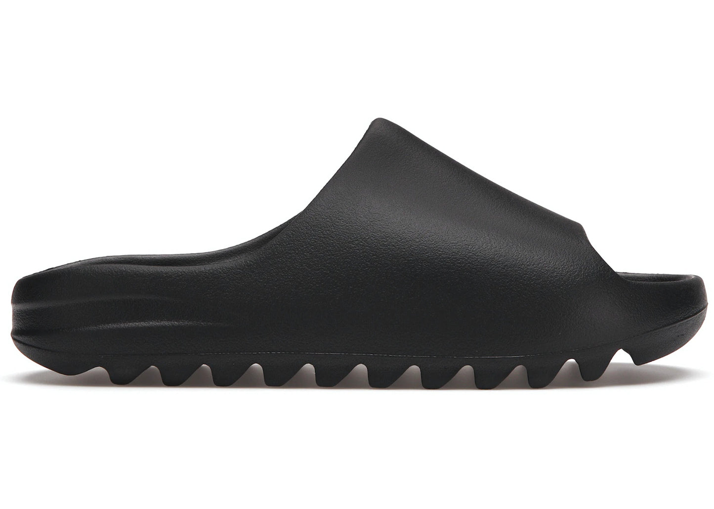 Onyx Cloud Slippers